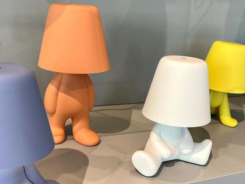 Sculptural Sweet Brothers Tom LED table lamp with soft‑touch surface, designed by Stefano Giovannoni for Qeeboo.