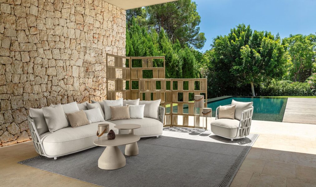 Plaza Coffee Table | Luxury Talenti Outdoor Living