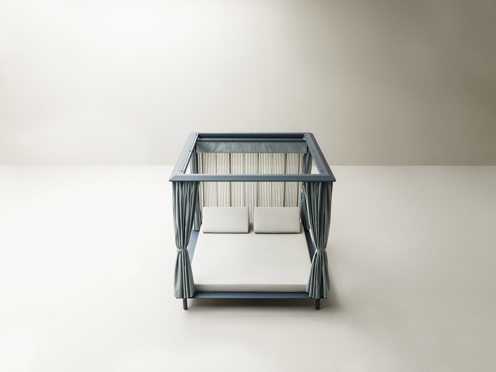 Sunmoon Outdoor Gazebo | Designed by José Manuel Ferrero | Varaschin