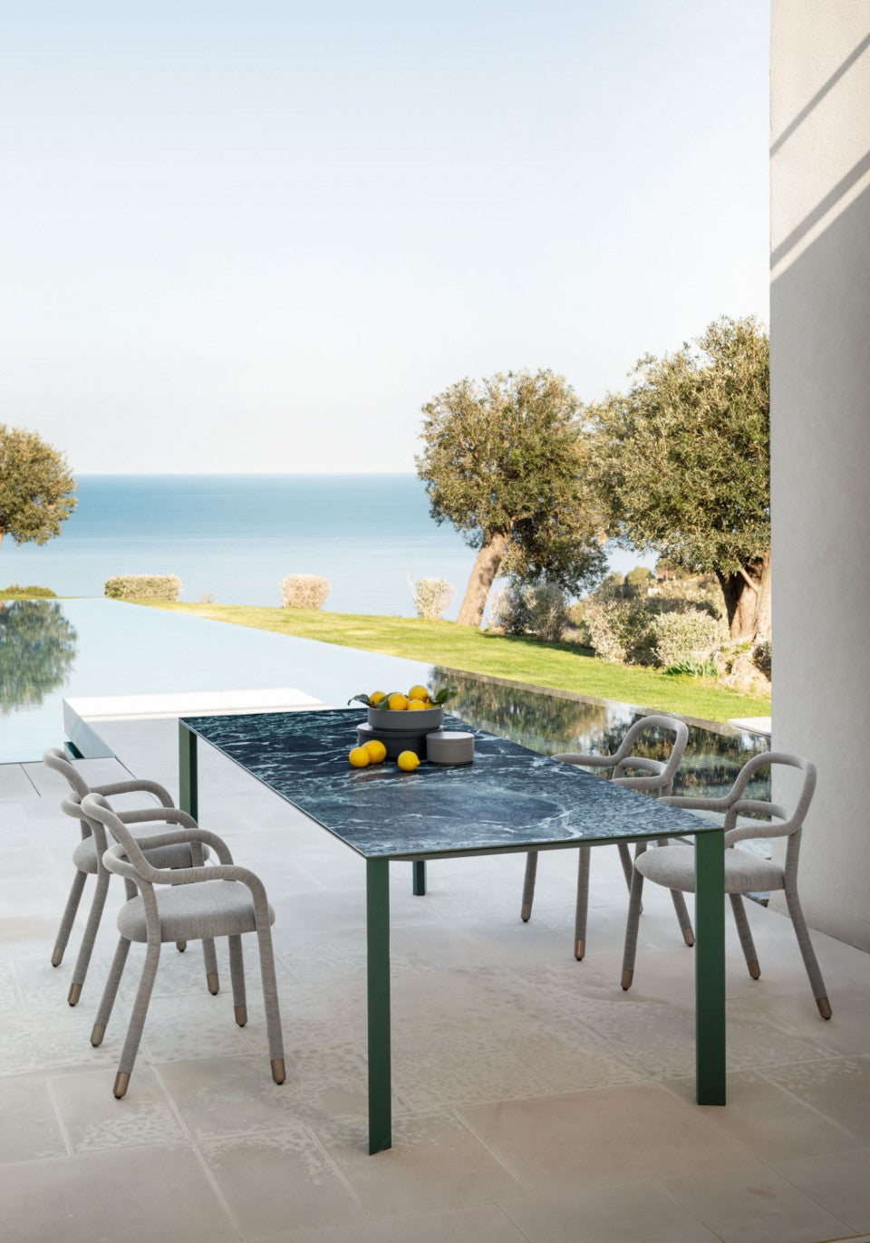 Akashi Fixed Dining Table | Midj Contemporary Design