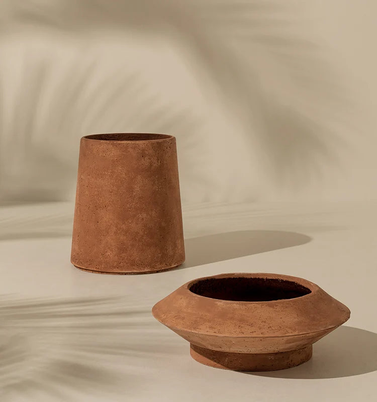 Allium Vase | Outdoor Luxury Furniture | Ethimo