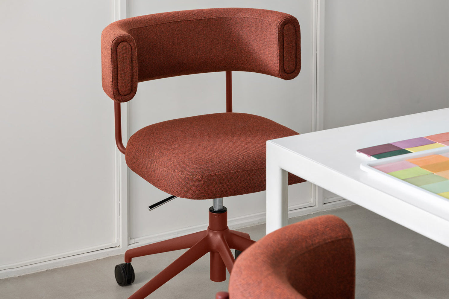 Amelie DP TS Office Chair with Armrests | Midj Contemporary Design