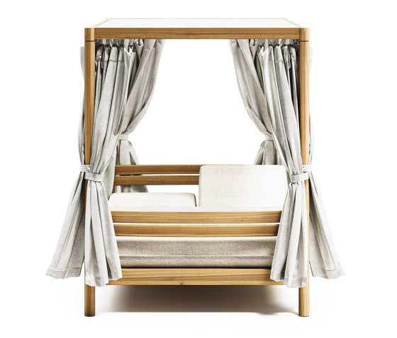 Outdoor Daybed