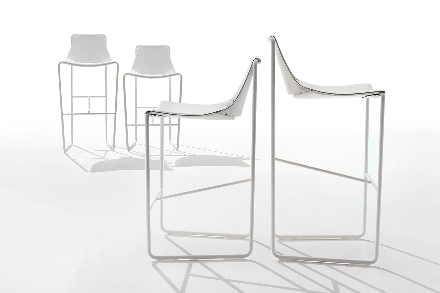 Apelle M CU Stool | Midj Contemporary Design