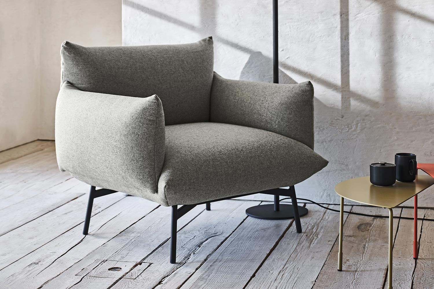 Area Armchair | Midj Contemporary Design
