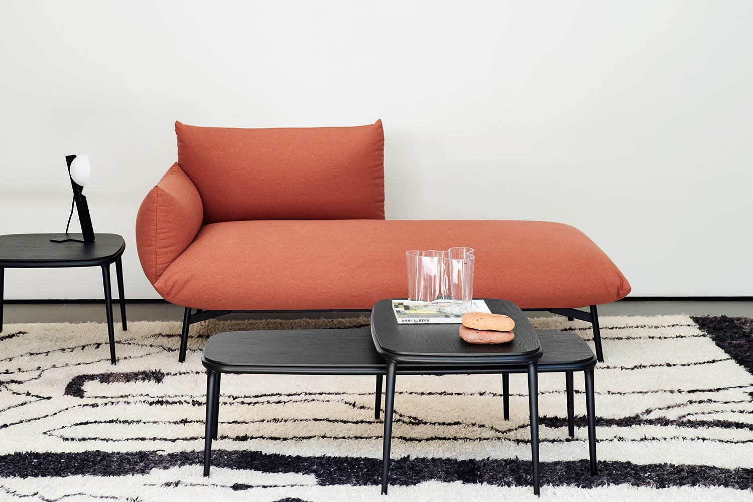 Area Chaise Lounge | Midj Contemporary Design