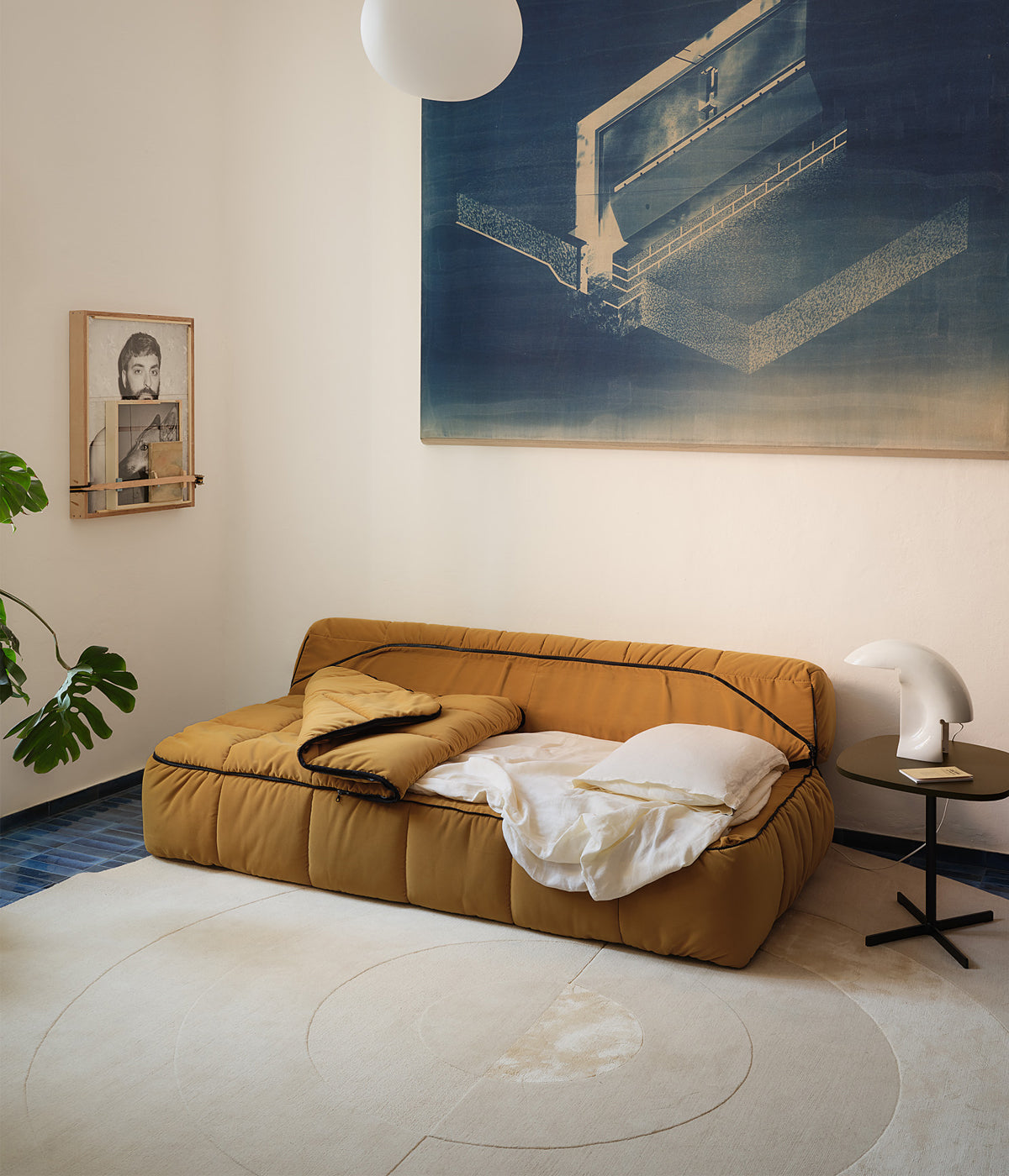 Strips Sofa Bed | Designed by Cini Boeri | Arflex