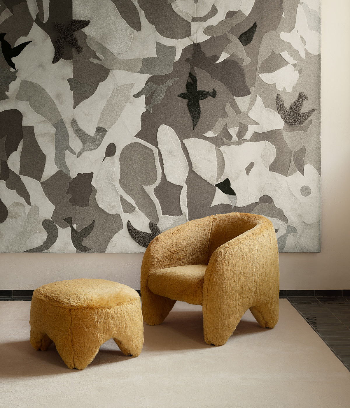 Yuzu Capsule Armchair | Designed by Claesson Koivisto Rune | Arflex