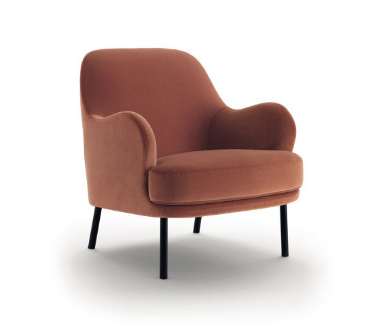 Brigitte Armchair | Designed by Cini Boeri | Arflex