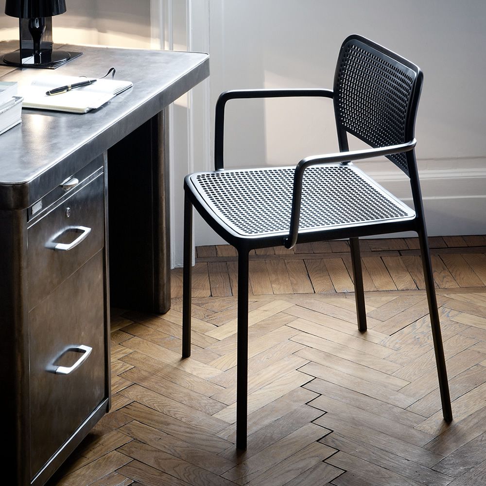Audrey Stackable Dining Chair | Designed by Piero Lissoni | Kartell