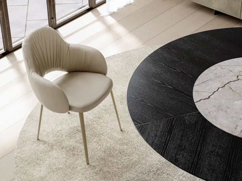 Silhouette Deluxe Dining Chair with Armrests | Eforma Iconic Luxury Italian Design