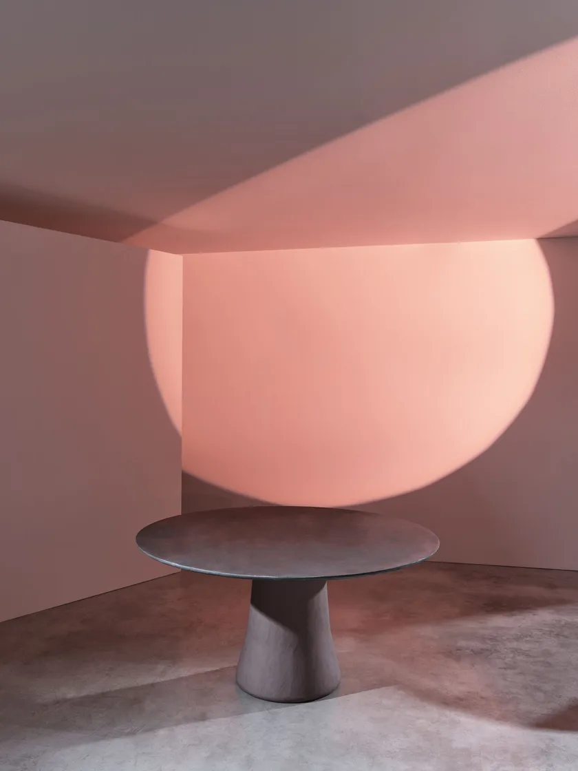 Mae Round Dining Table | Luxury Living Gervasoni