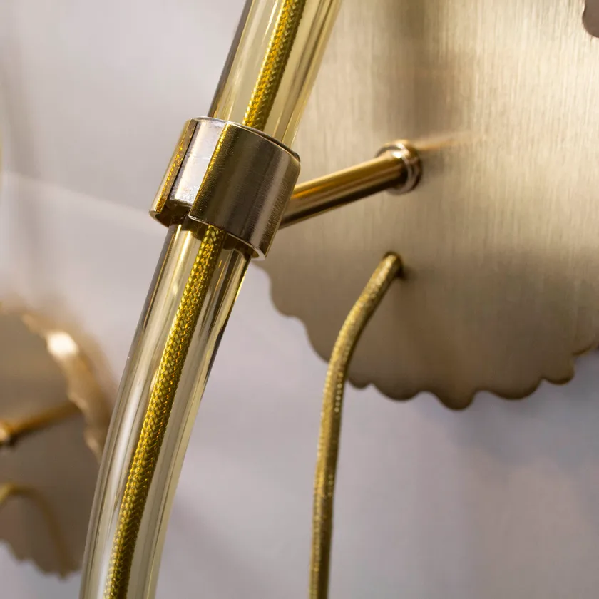 Ikebana Wall Lamp | Multiforme Artistic Luxury Lighting