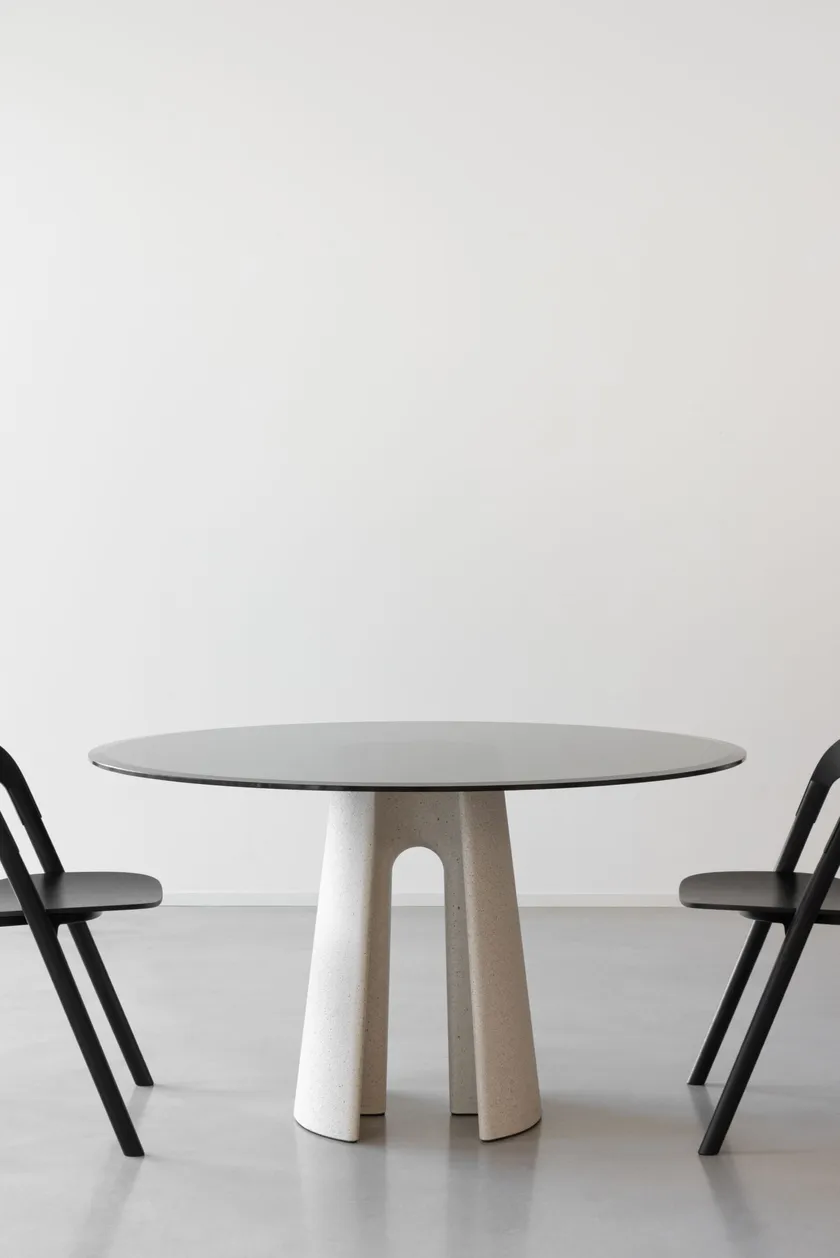 Ancora Round Dining Table  | Luxury Italian Furniture | Magis
