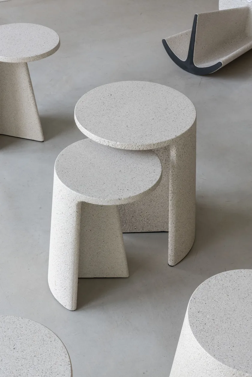 Ancora Round Coffee Table  | Luxury Italian Furniture | Magis