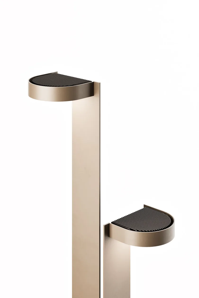 Brim Outdoor Floor Lamp | Iconic Lighting | Martinelli Luce