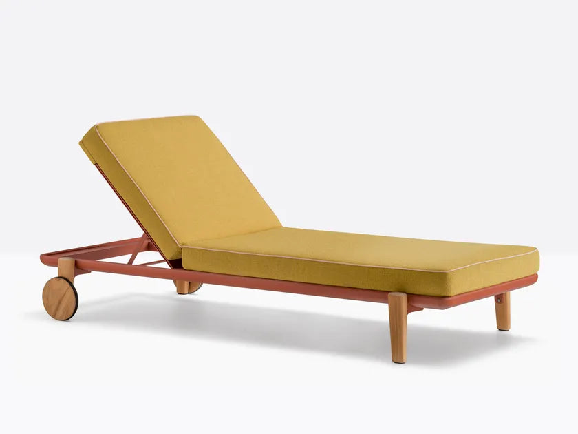 Fibra FBR010/011 Recliner Sun Lounger | Luxury Design | Pedrali