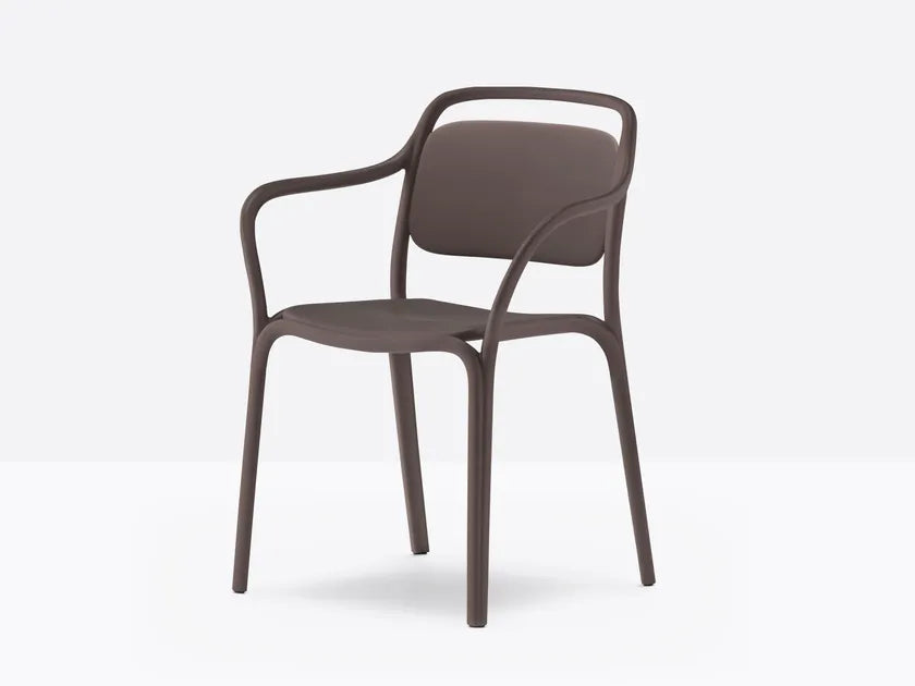 Libre 595 Outdoor Stackable Chair with Armrests | Luxury Design | Pedrali