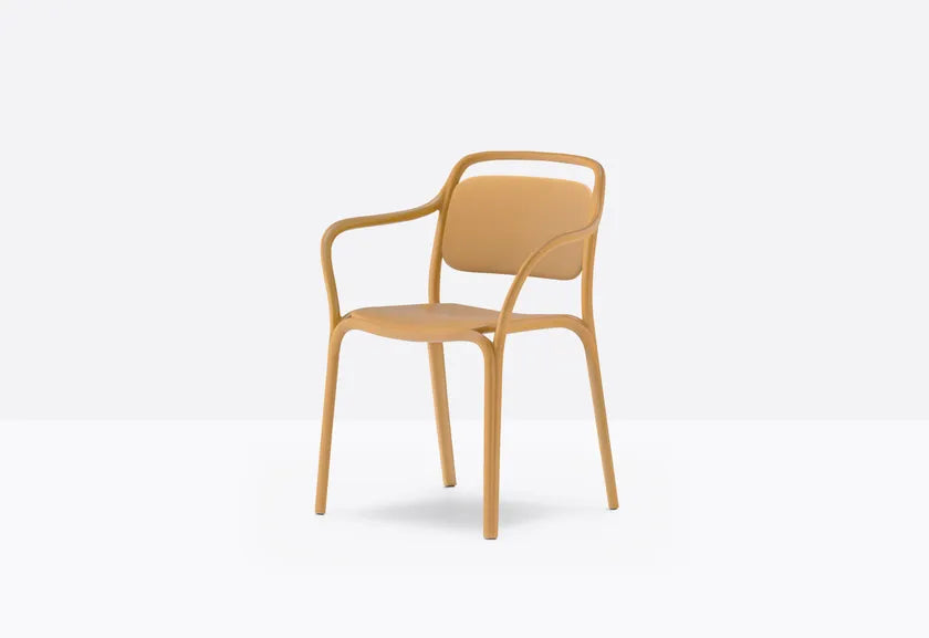 Libre 595 Outdoor Stackable Chair with Armrests | Luxury Design | Pedrali
