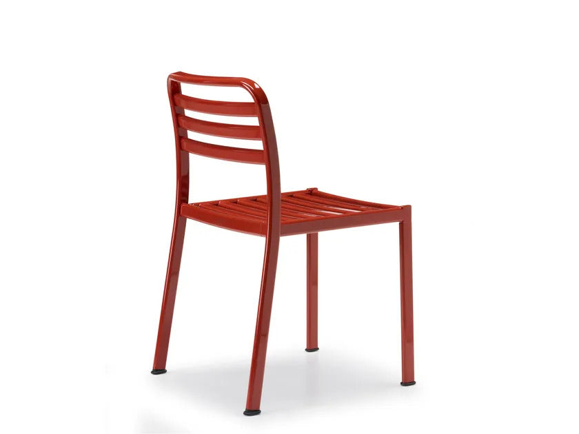 Reil Stackable Outdoor Chair | Scab Design