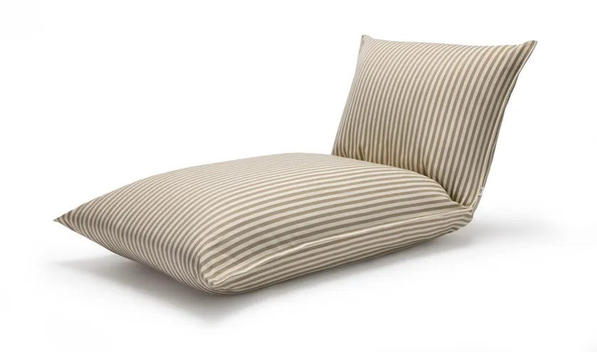 Brezza Relax Sun Bed | Designed by Alessandro Stabile | Scab Design