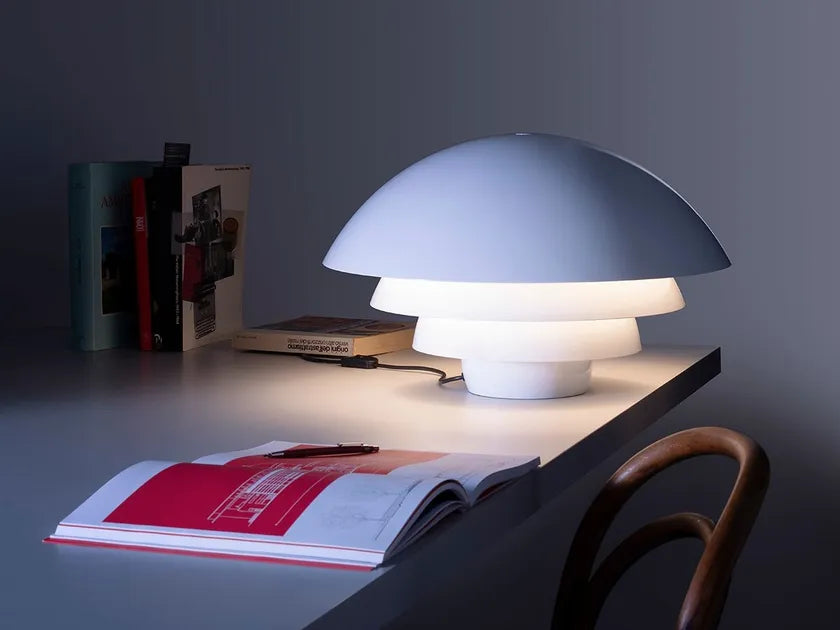 Visiere Table Lamp | Iconic Lighting | Martinelli Luce