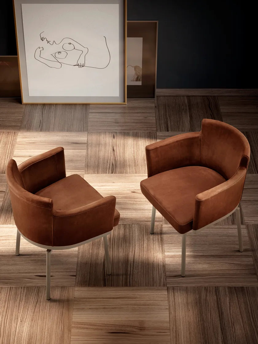Ely Swivel Armchair | Eforma Iconic Luxury Italian Design