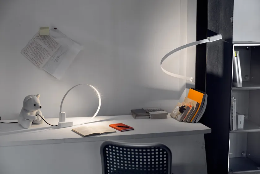 Fluida Table Lamp | Iconic Lighting | Martinelli Luce