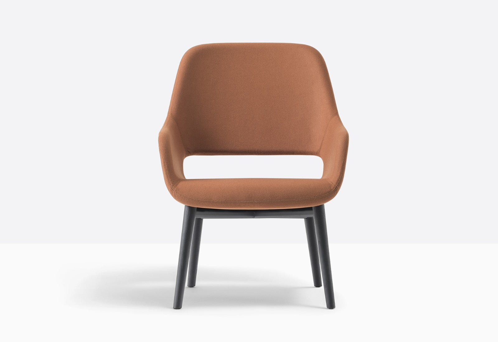 Babila Comfort 2759 Lounge Chair | Luxury Design | Pedrali