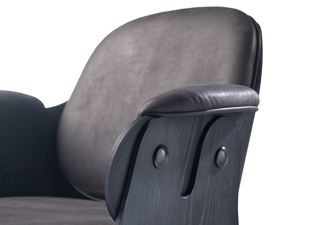 Low Lounger Swivel Armchair | BD Barcelona