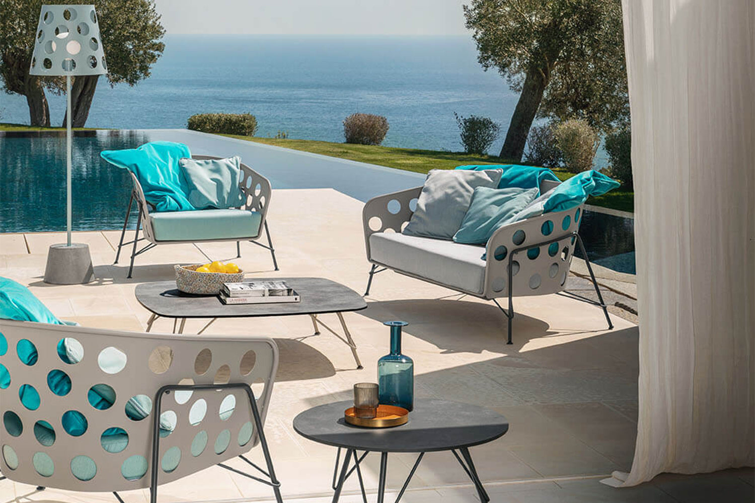 Bolle Coffee Table Midj — Contemporary Design by Paola Navone
