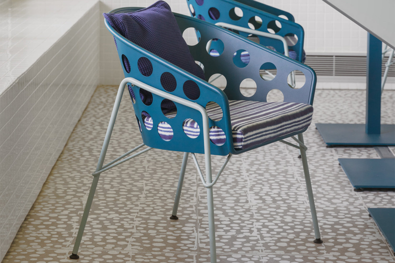 Bolle Chair by Paola Navone for Midj — Modern Italian Seating