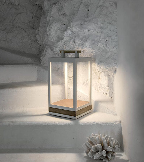 Carre Rechargeable Table Lamp | Luxury Outdoor Lighting | Ethimo