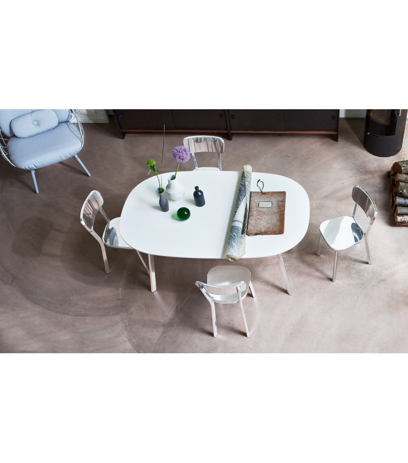 Deja-vu Oval Dining Table | Luxury Furniture | Designed by Naoto Fukasawa | Magis
