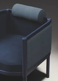 Noa Chair with Armrests | Classic Contemporary Seating | Modonutti