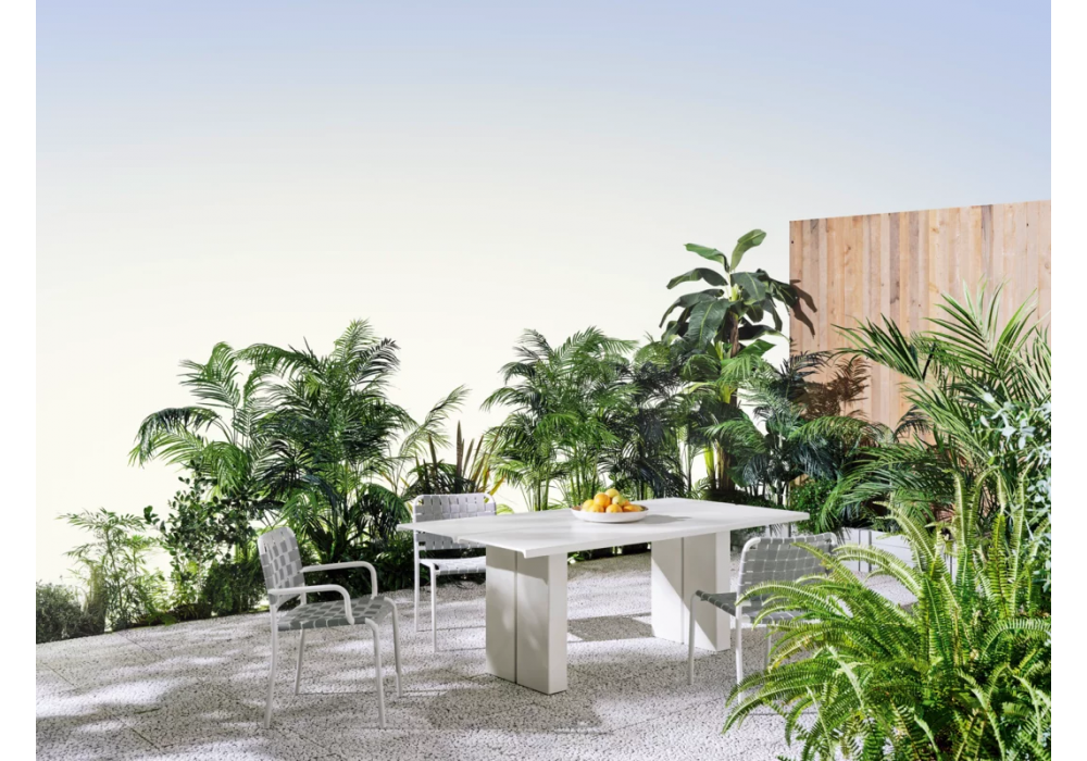 Eidos 33- 34 Rectangular Dining Table | Luxury Furniture | Gervasoni