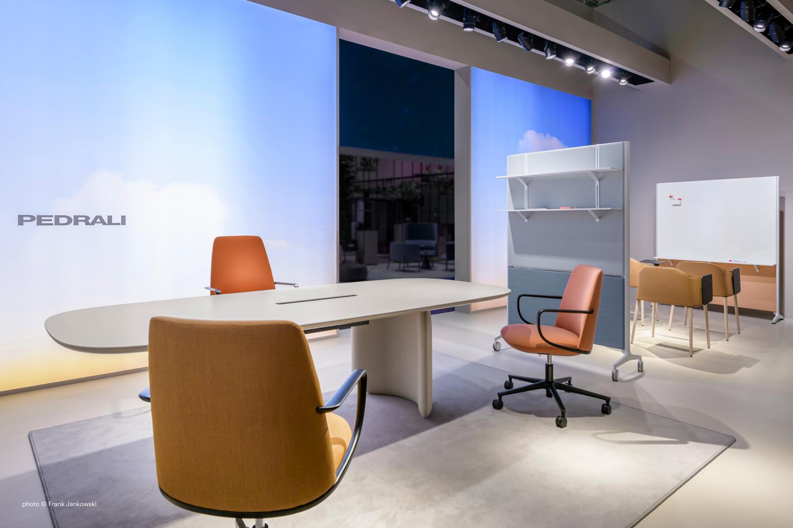 Elinor Rectangular Dining Table | Luxury Design | Pedrali