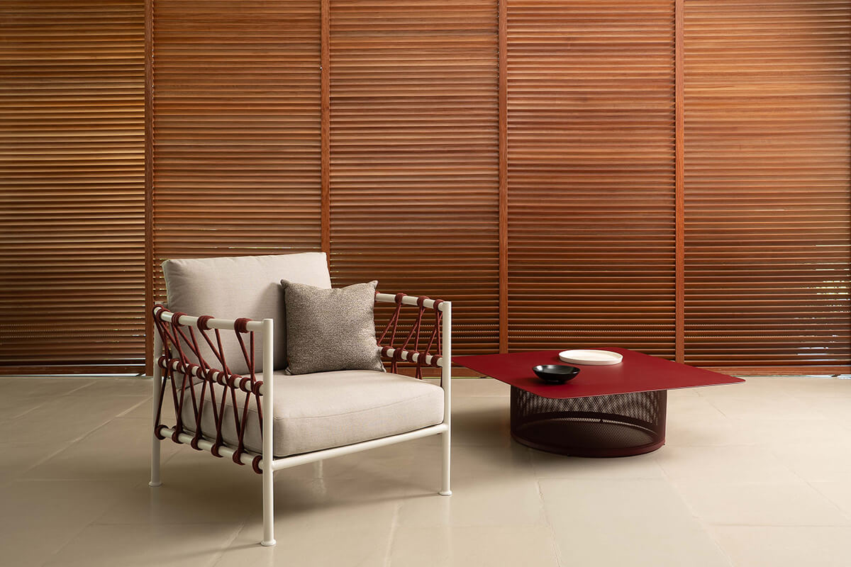 Antigua Outdoor Daybed | Luxury Outdoor | EMU