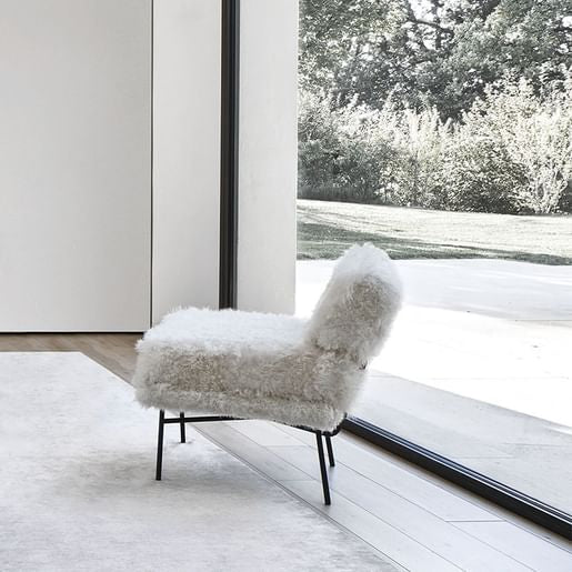 Elettra Armchair Fur Version | Designed by B.B.P.R. | Arflex