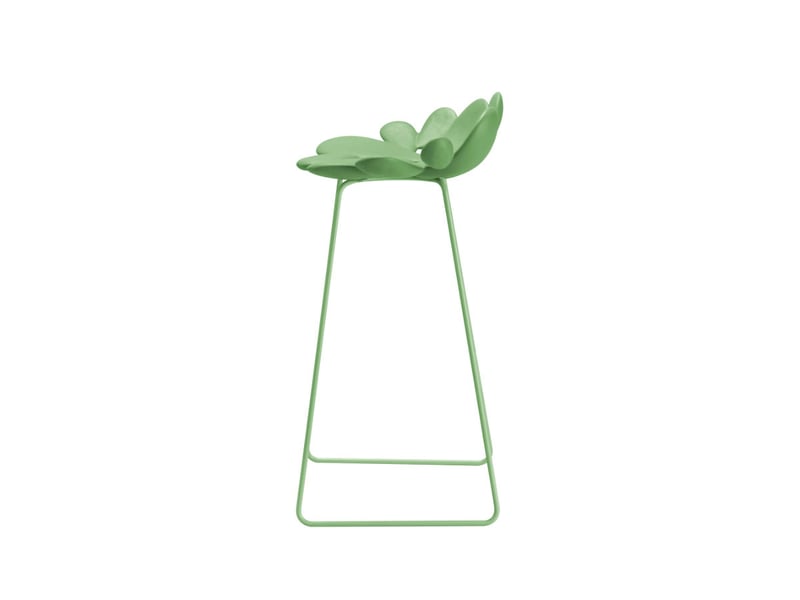 Front view of Qeeboo Filicudi Barstool showing cactus‑inspired polyethylene seat