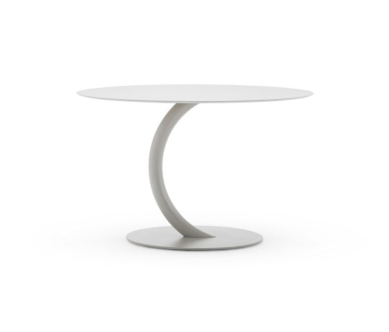Flexion Oval Dining Table | Designed by Edoardo Gherardi | Varaschin