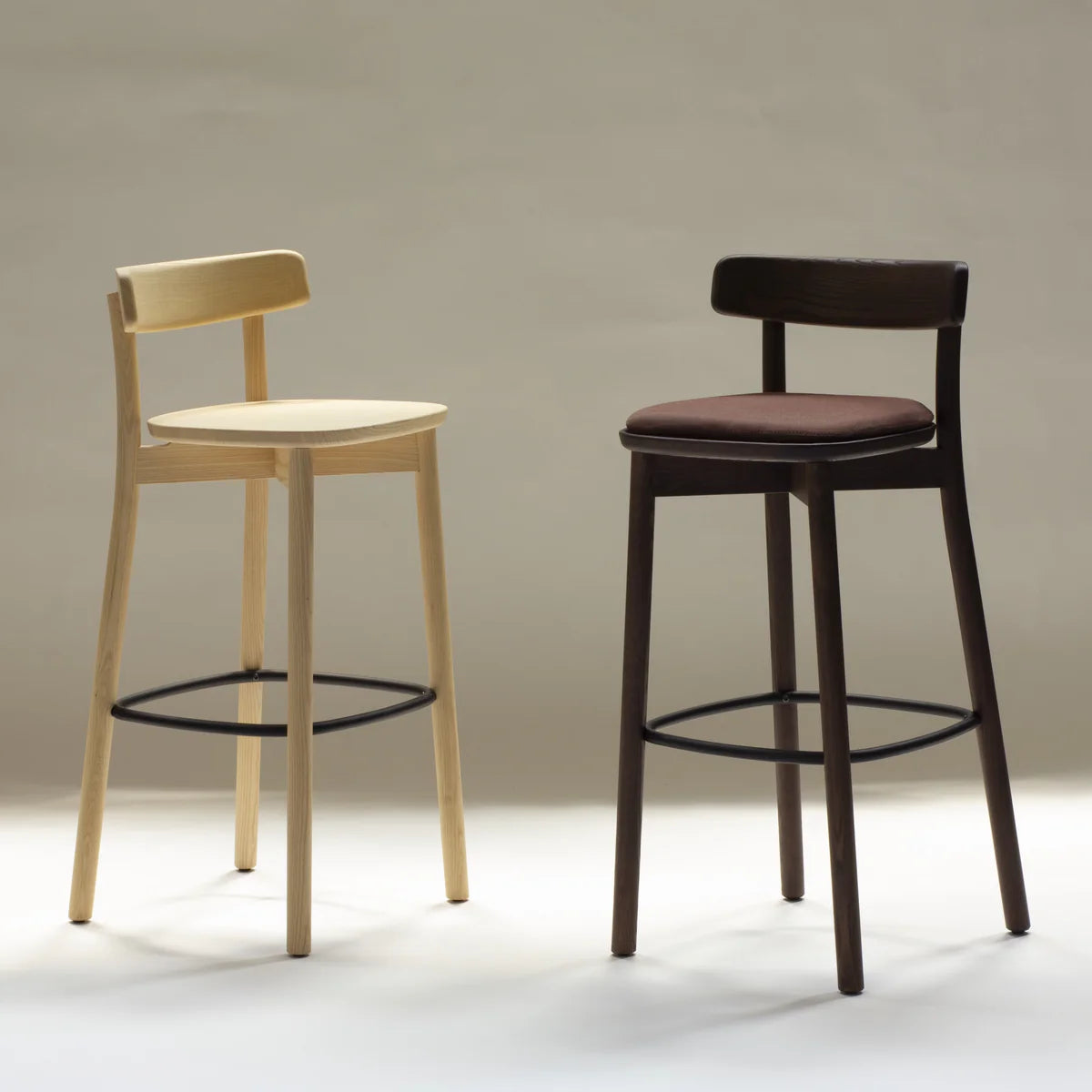 Fondina Easy Stool | Contemporary Furniture Arrmet