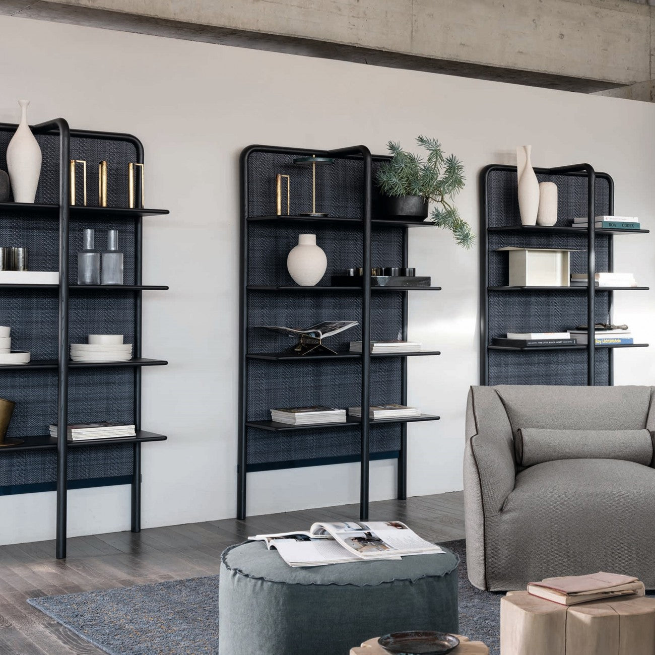 Daen 72 Bookcase | Luxury Furniture Gervasoni