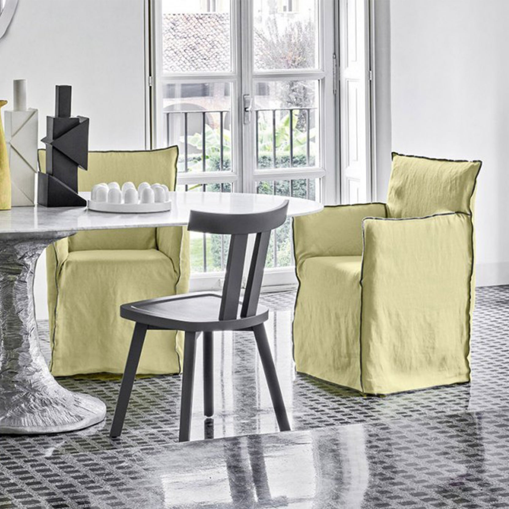 Ghost 25 Chair with Armrest | Luxury Furniture | Gervasoni