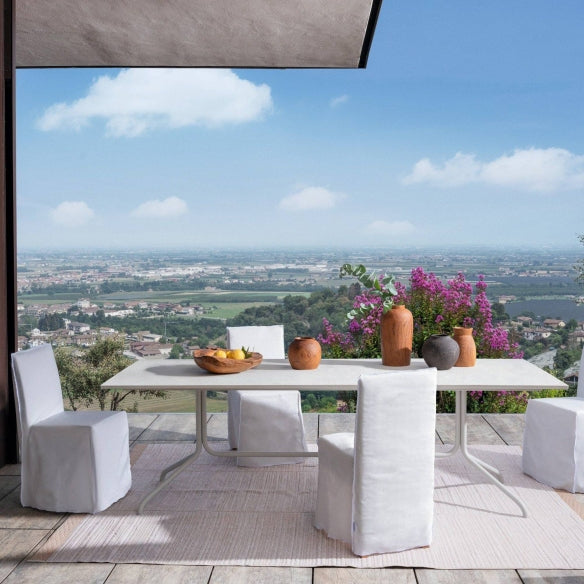 Ghost Out 23 Dining Chair | Luxury Furniture Gervasoni