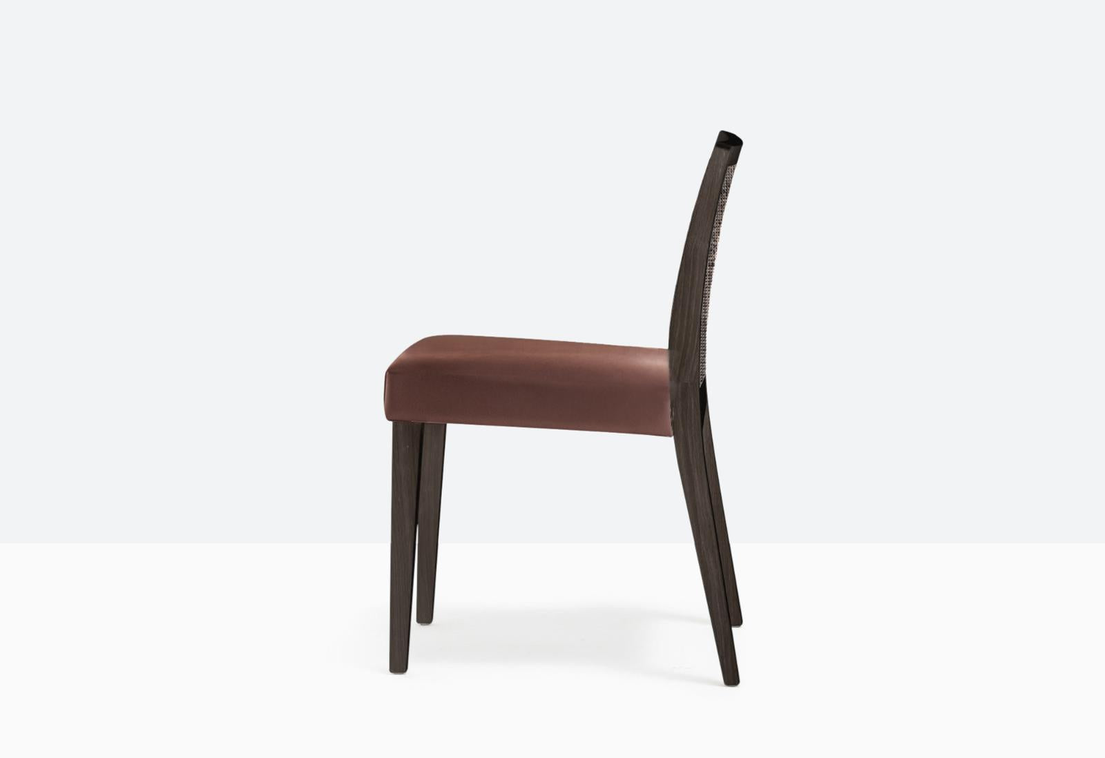 Glam 433 Stackable Dining Chair | Luxury Design | Pedrali