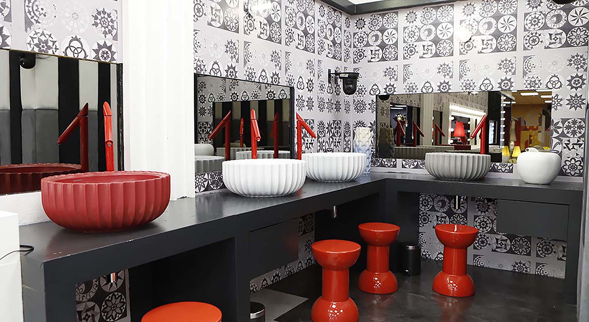 Rocchetto Stool Coffee Table | Ceramica Flaminia