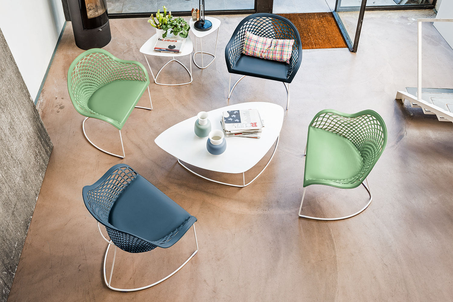 Midj Guapa Chair — Contemporary Leather Mesh Lounge Seat