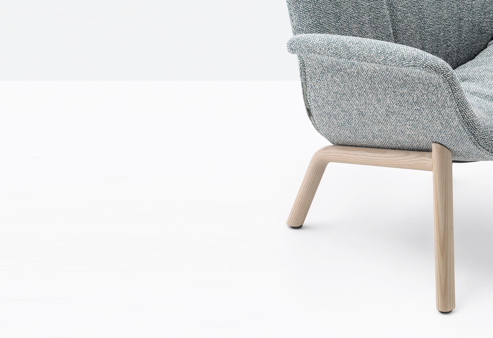 Ila 2025 Lounge Chair | Luxury Design | Pedrali