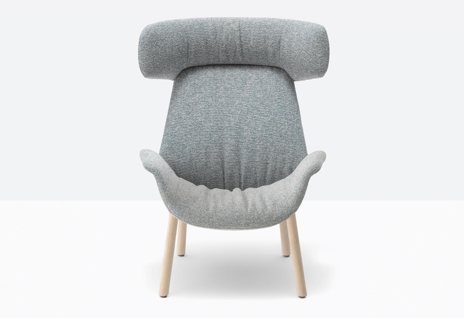 Ila 2024 Lounge Chair | Luxury Design | Pedrali